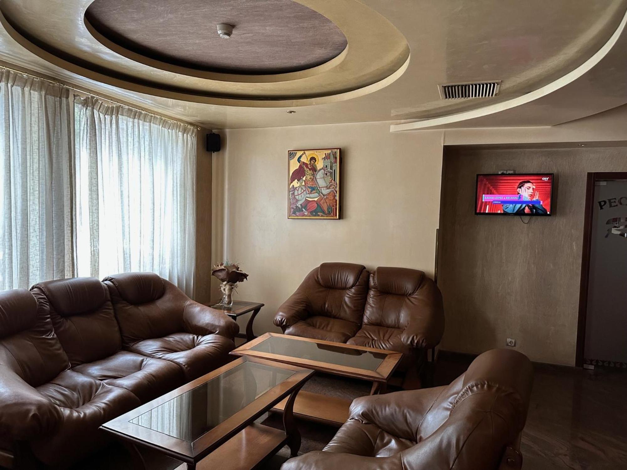 Hotel Rai — Photos 1